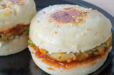 बहुत कम तेल से बनाएं बच्चों -बड़ो को खुश करने वाला सूजी का टेस्टी और नया नाश्ता | Suji healthy burger