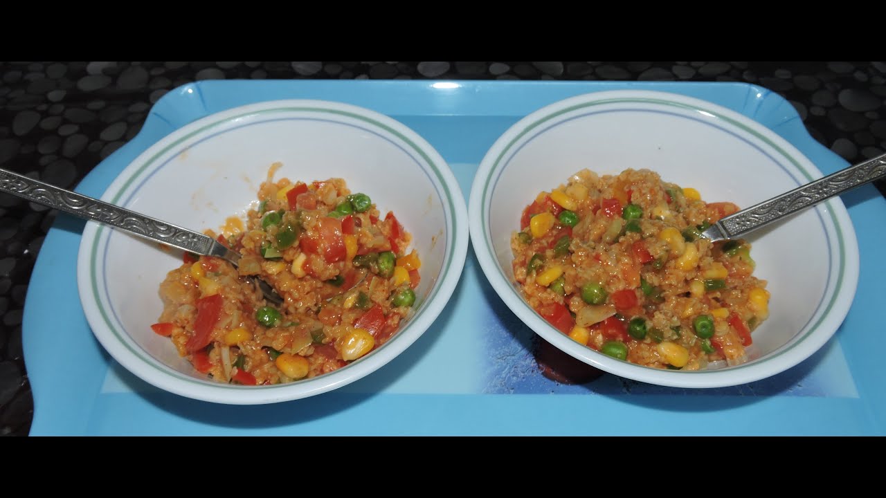 Healthy weight loss recipe- Veggie Oats. Healthy weight loss recipe- Veggie Oats.