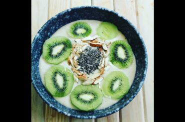 Avocado Banana Smoothie Bowl | Healthy Recipes | Weight Loss | Treat-Taste-Tempt