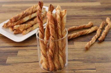 Garlic Parmesan Twists Recipe | Parmesan Breadsticks