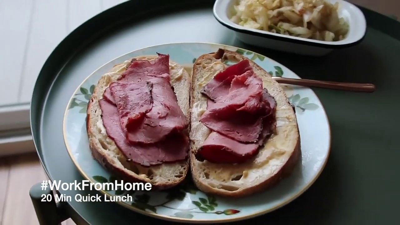 宅家快手午餐 Quick Lunch | Pastrami Open Sandwich w/Stir-Fried Cabbage😋| Quarantine Time 宅家快手午餐 Quick Lunch | Pastrami Open Sandwich w/Stir-Fried Cabbage😋| Quarantine Time