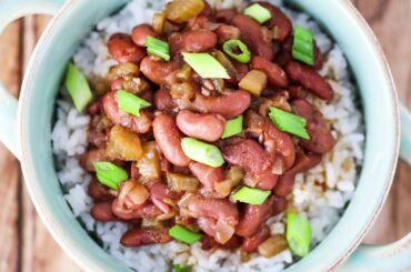 7 Easy, Healthy Slow Cooker Recipes to Try Tonight