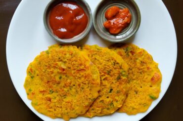 VEGETARIAN MASALA OMELETTE RECIPE!! 🤩 Quarantine Breakfast Ideas | Eggless Omelette | Besan Chilla