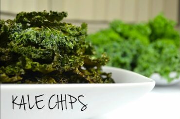 How to Make Crispy Kale Chips | HEALTHY SNACKS