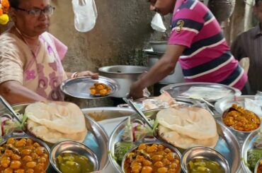 Hardworking Old Lady Selling Tasty Veg Meal @ Rs25 | Healthy Lunch Meal Video | Kolkata Street Food