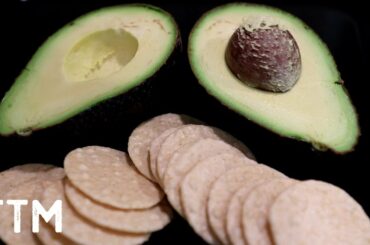 EASY Avocado and Rice Crackers