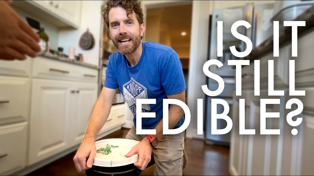 OPENING 25+ YR OLD FOOD STORAGE : Adventuring Family of 11 OPENING 25+ YR OLD FOOD STORAGE : Adventuring Family of 11