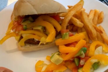 Quick student healthy lunch/Dinner|Iceland quick meals|quick burger and chips