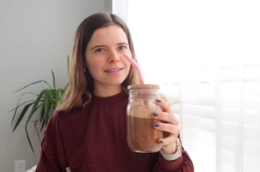 FAVORITES: skincare, clothing, travel, makeup, healthy meals