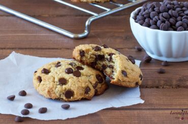 Healthy Chocolate Chip Cookies (Paleo, Vegan)