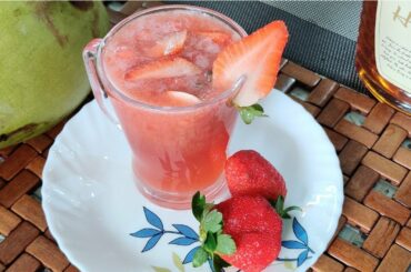 Strawberry Coconut Water Smoothie