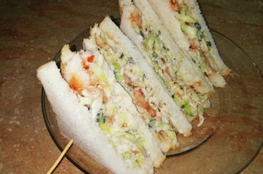 Chicken Mayo Veg Sandwich Recipe. चिकन मेयो वेज सैंडविच रेसिपी. Quick and Easy Recipe.