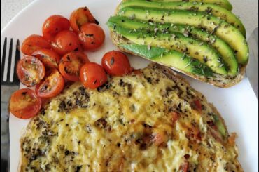 Best healthy breakfast recipe| How to make cafe style breakfast at home | 'Eggcellent' breakfast