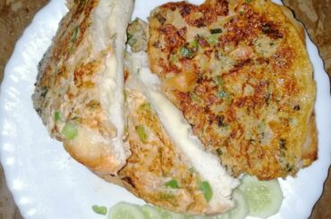 Cheese and Egg  omelette Sandwich recipe by hania's kitchen