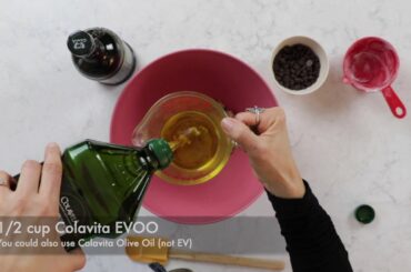 Colavita Olive Oil Cookie Ice Cream Sandwiches