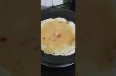 Garlic bread omlate.  /simple and healthy/