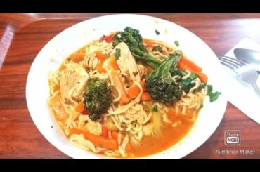 Turkish recipe chicken noodles soup with vegetables very delicioux and it's low calories
