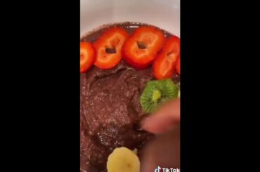 How To Make Easy Smoothie Bowl . Healthy Snack Ideas @Jadalovell