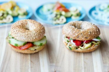 2 RECIPES of healthy BAGELS / LUNCH idea plantebased