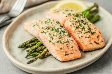 Healthy Recipes for Lunch - Cajun Salmon with Salted Lime Butter​