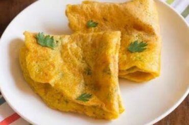 How to Make Moong Dal Cheela/Vegetarian Recipe/Healthy Breakfast Idea (RUBY KITCHEN)