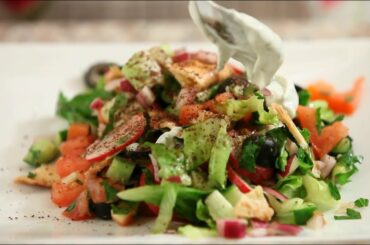 Levantine salad made Fattoush Salad Healthy Salad recipe