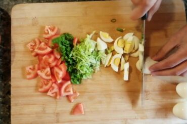 How to make egg salad-healthy salad