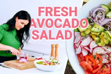 Fresh Avocado Salad with Cucumbers and Tomatoes