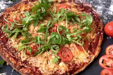 THE BEST LOW CARB CAULIFLOWER PIZZA  | EASY, HEALTHY AND FAST !!!