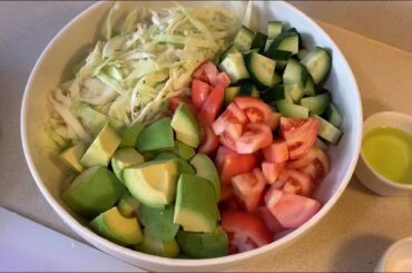 Ensalada de Aguacate | Avocado Salad by: Alexandra