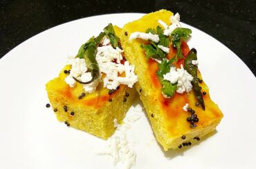 DHOKLA WITH PANEER RECIPE EASY|SOFT AND SPONGY घर पे बाजार जैसा ढोकला पनीर के साथ आसानी से बनाये