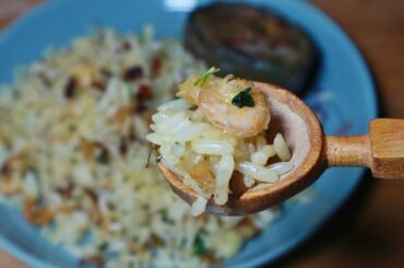 LOCK DOWN Recipes ! Garlic shrimp rice  | Healthy Quick lunch in lock down