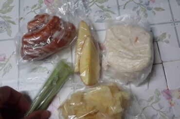 Covid Lunch Ideas 3 Turkey Sandwich, Apple, Celery, potato chips, cinnamon roll Coronavirus