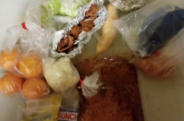 Lunch Ideas 34 Spaghetti, cauliflower, cuties, salad, cucumbers, bacon, seeds, ranch, cheese, candy