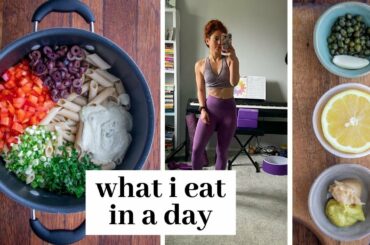 What I Eat in a Day // Vegan Comfort Food (Hashbrowns, Pasta Salad, Grilled Cheese + Tomato Soup)