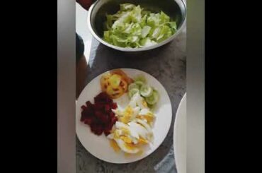 Low carb high protein salad