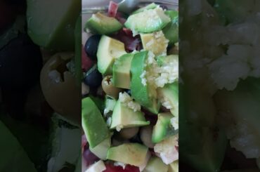 TASTY AND HEALTHY SALAD. ВКУСНЫЙ И ПОЛЕЗНЫЙ САЛАТ .