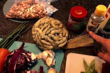 Crispy Salad with Spicy Asian Dressing