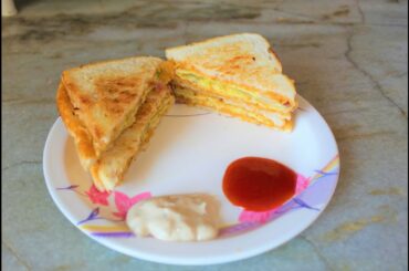 STREET FOOD SPECIAL EGG SANDWICH (ghar mein banae healthy and tasty sandwich)