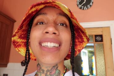 At Home With Zilo - Healthy Meals, Hairdressing & Back Yard Tour