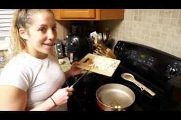 How to COOK Healthy meals at HOME: Spider Monkey Eats Episode 1