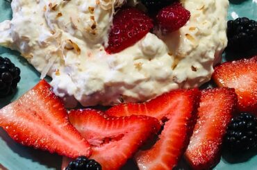 TROPICAL FRUIT SALAD RECIPE // CREAM OF COCONUT // SUMMER FRUIT SALAD