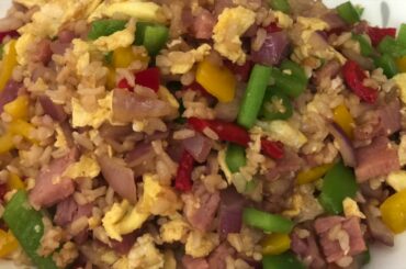 Ham Fried Brown Rice with Peppers, healthy, low calories and delicious! (火腿蛋炒糙米饭, 健康, 低卡路里)