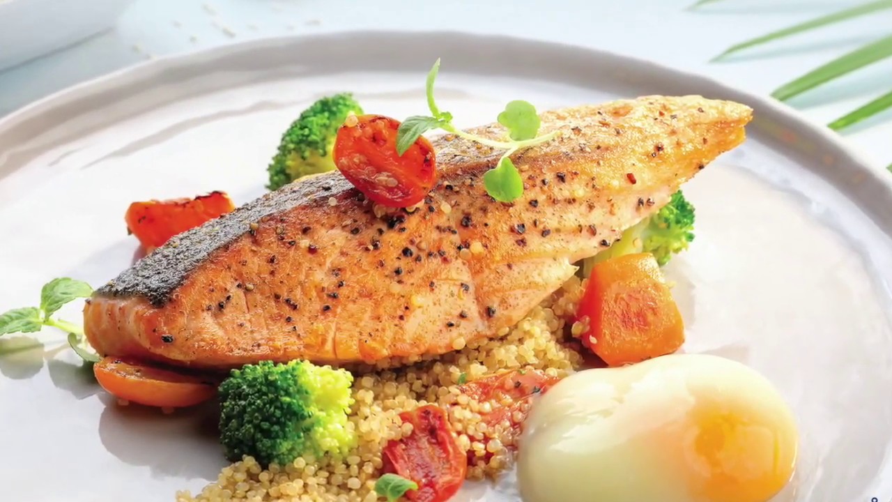 Celebrity Chef William Soh's Cooking Demo – Salmon & Quinoa | Deliciously Healthy Recipes Celebrity Chef William Soh's Cooking Demo - Salmon & Quinoa | Deliciously Healthy Recipes