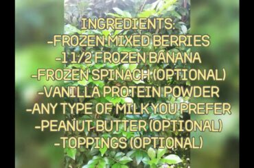 Healthy breakfast ideas#1: berry smoothie bowl