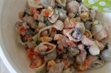 HEALTHY PASTA SALAD. PEDE PAMBAON SA SKOL NG ANAK.