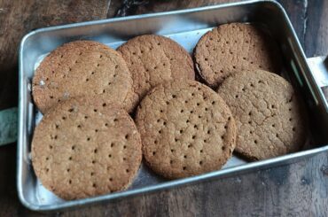 Digestives Biscuits Recipe Healthy| Oats Digestives Biscuits With Barley (Lockdown Recipe)