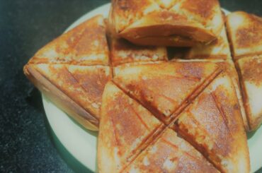 Cheesy Veg Sandwich | వెజ్ శాండ్విచ్  | Black Eyed Peas Sandwich