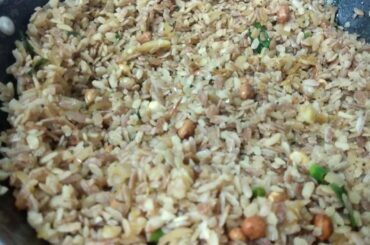 Simple and Healthy Breakfast or snack recipe - Aval upma