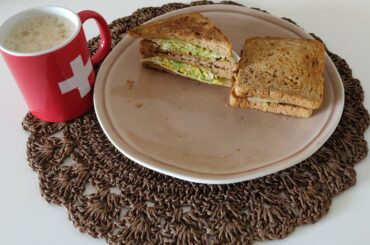 #Easysandwich #healthy #Avocado #Egg Avocado Egg sandwich - Easy, Tasty and Healthy recipe